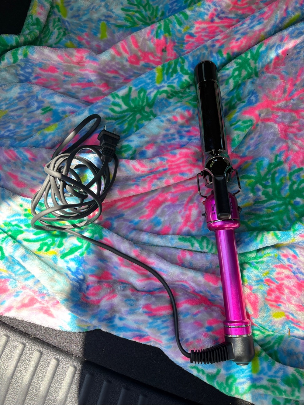 Hot Tools 1 1/4 Curling Iron